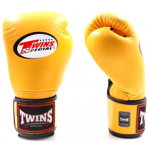 Боксерские перчатки Twins Special (BGVLA yellow)